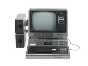 Quand l'ordinateur entrait dans les écoles et les premiers foyers ... TRS80